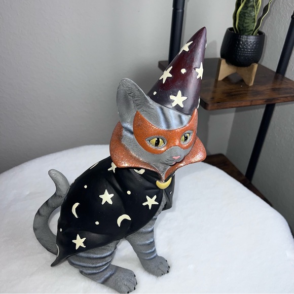 Halloween Cat Wizard Witch Cape Glitter Moon Star Decor Trick or Treat Spooky - Picture 3 of 10